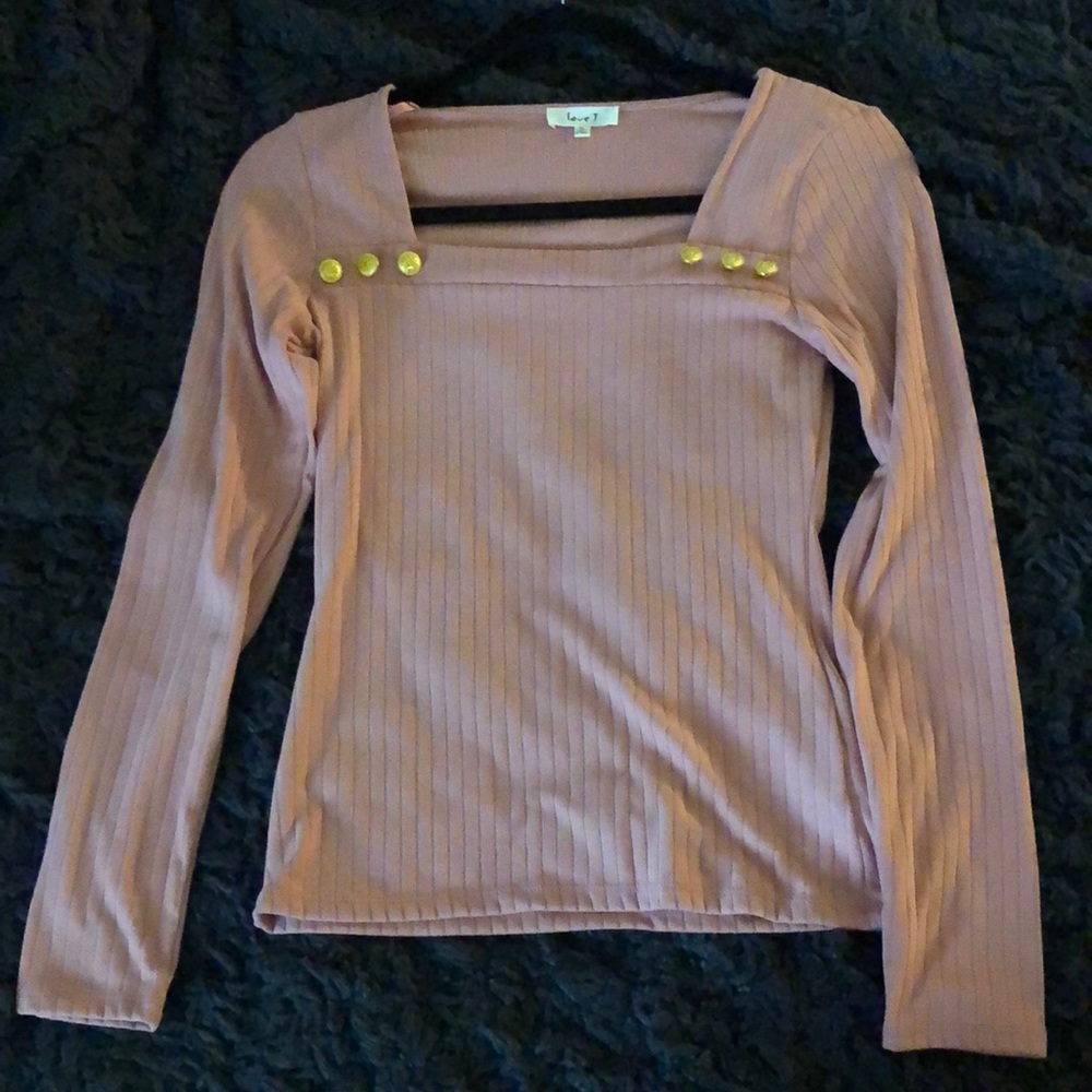 Cute pink top